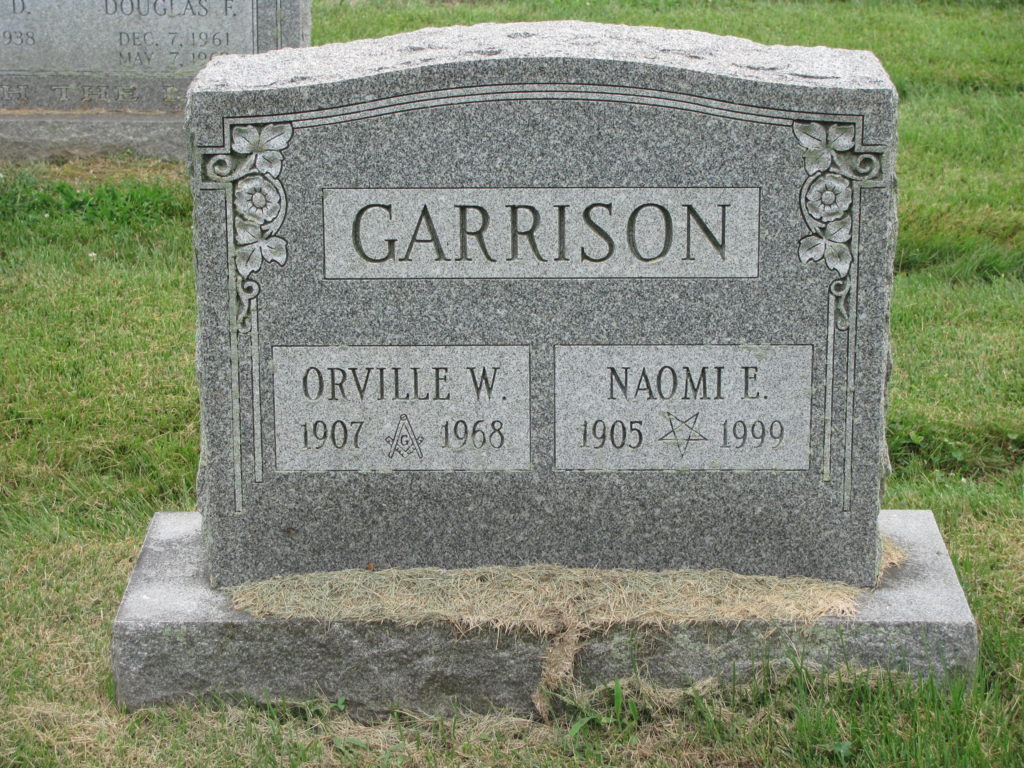 Orville and Naomi Garrison gravestone